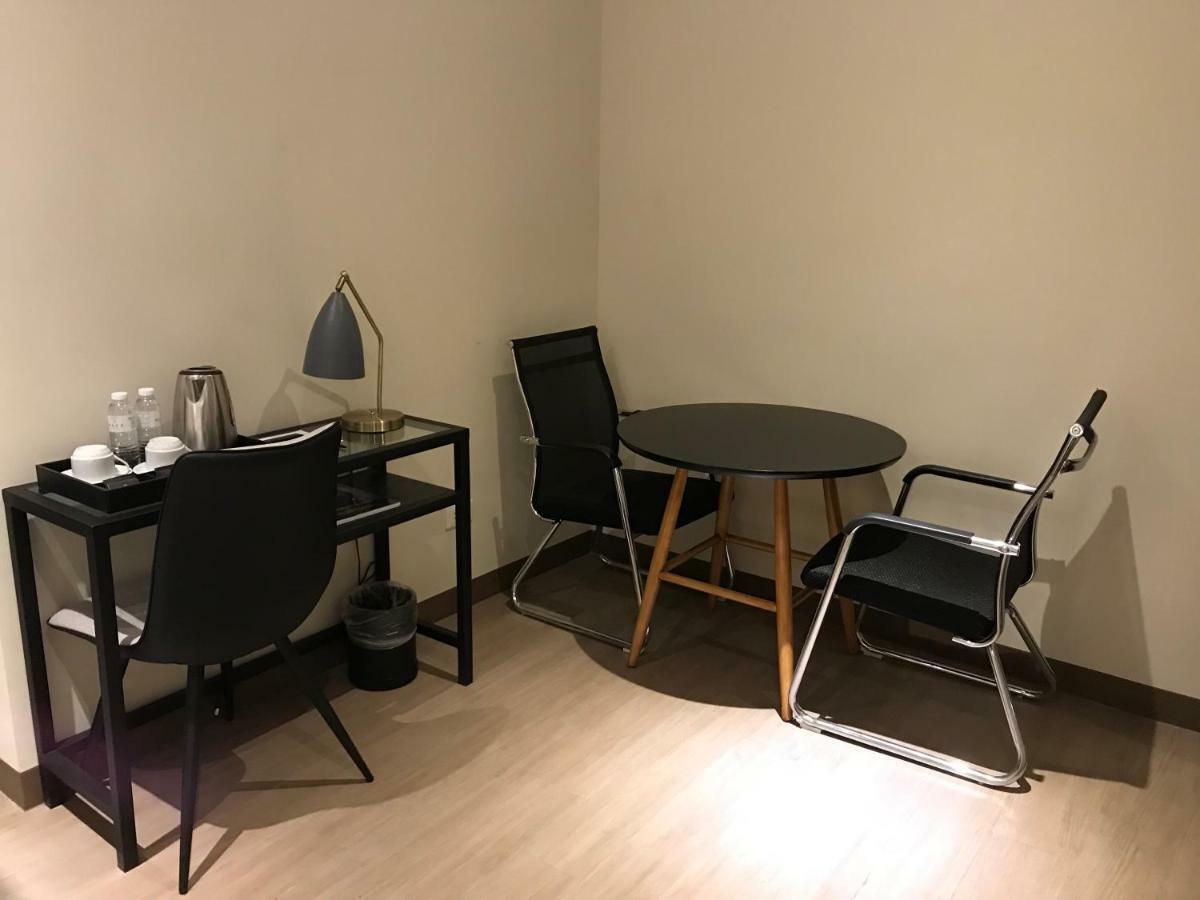 Maxx Hotel Ortigas Pasig City Eksteriør billede