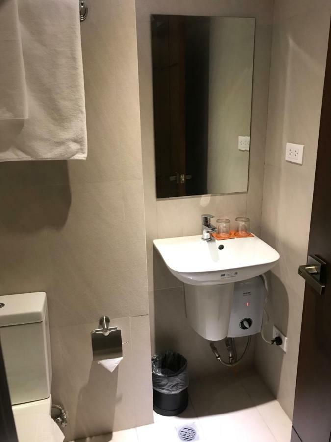Maxx Hotel Ortigas Pasig City Eksteriør billede