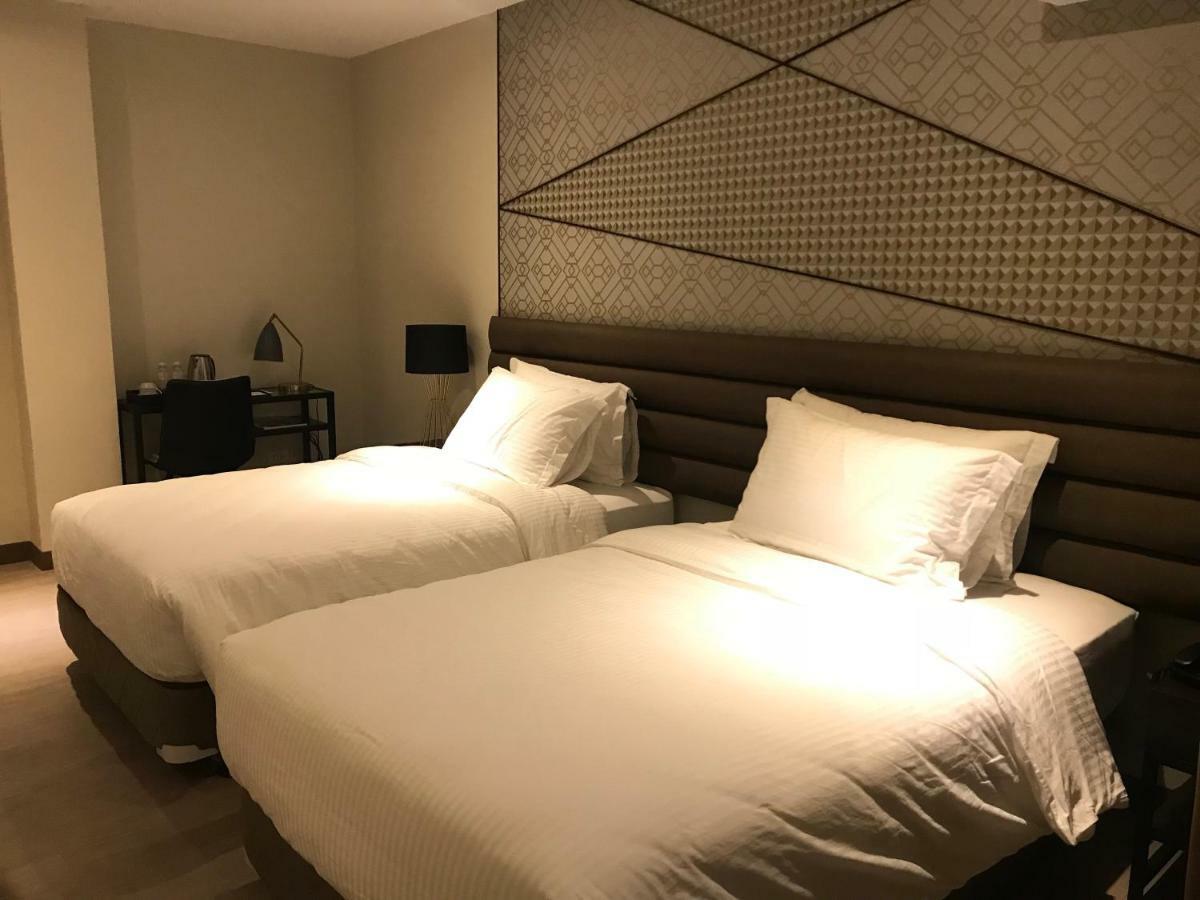 Maxx Hotel Ortigas Pasig City Eksteriør billede