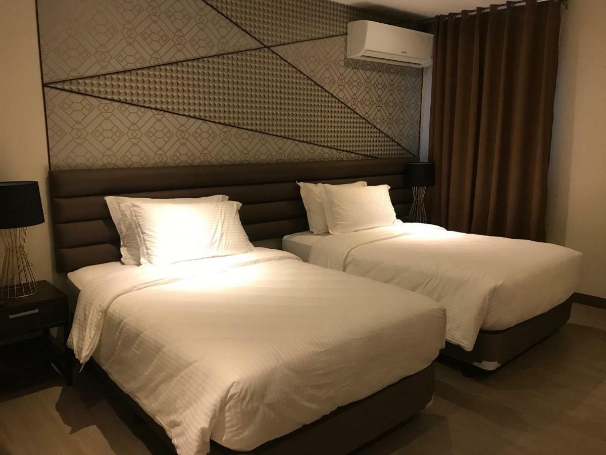 Maxx Hotel Ortigas Pasig City Eksteriør billede